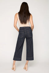 Wide-Leg Cropped Jeans