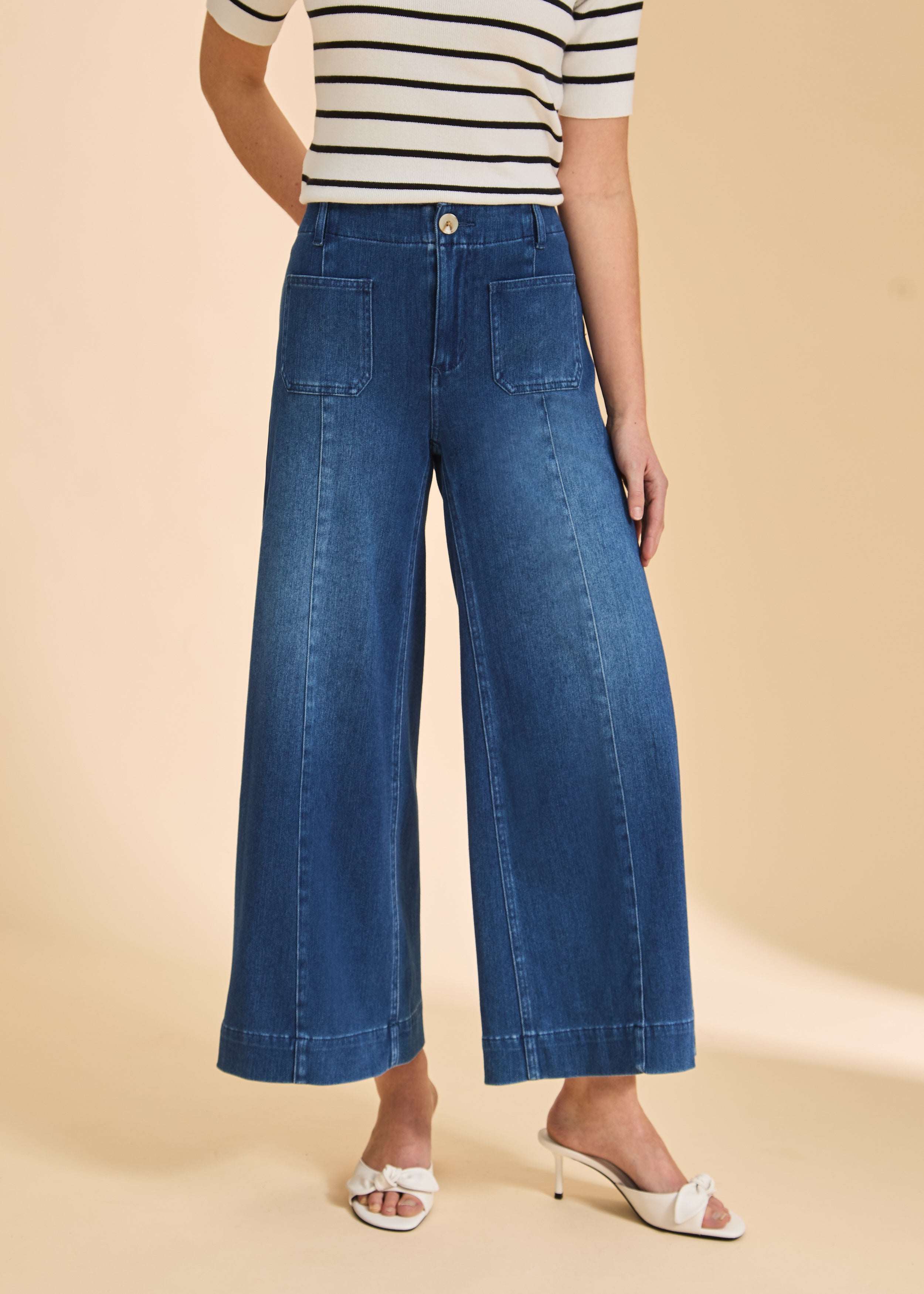 FDJ Pull-On Wide Crop Denim