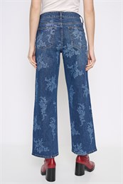 Wide-Leg Full Length Jeans