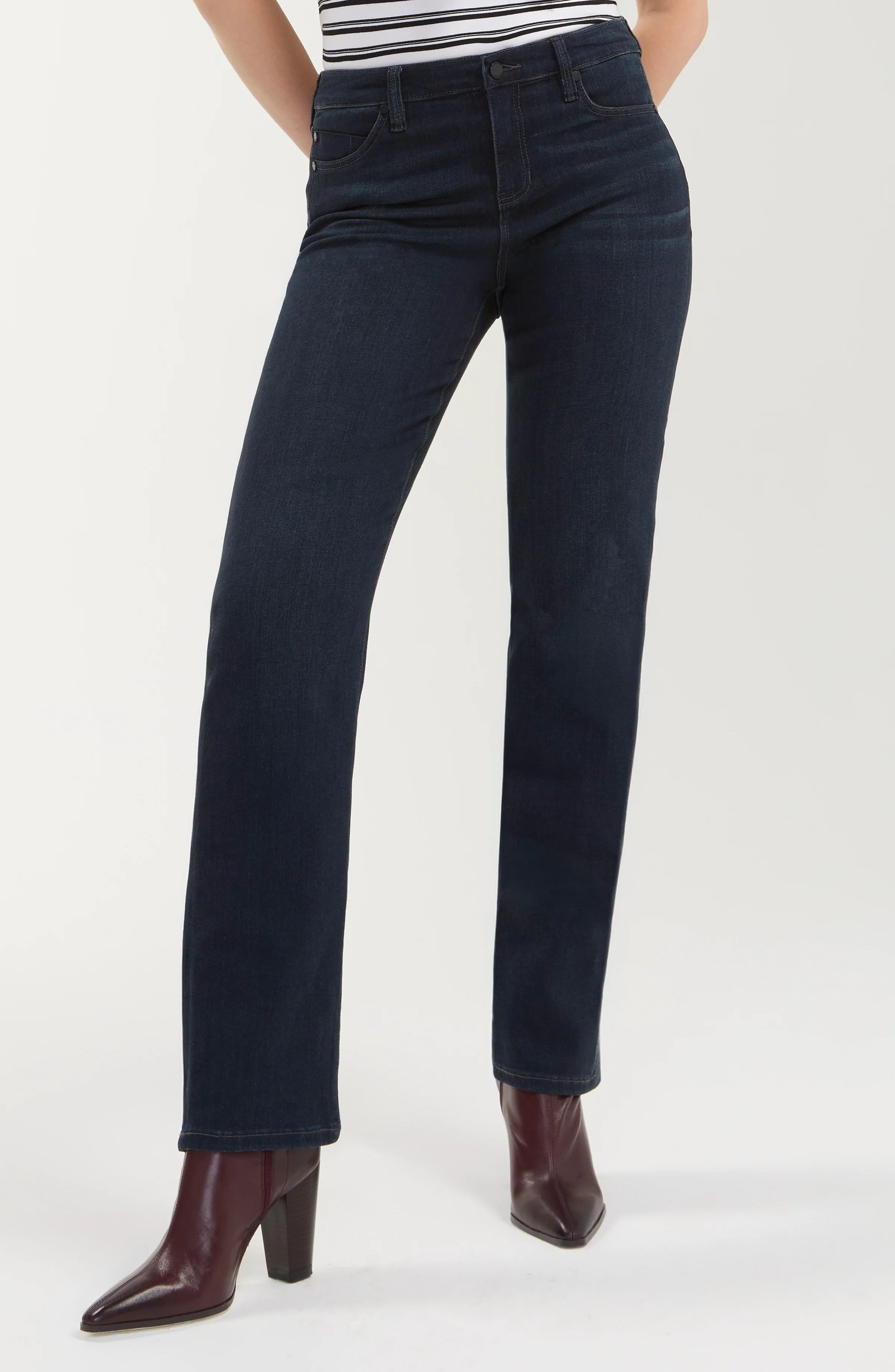 Kennedy Straight Jean