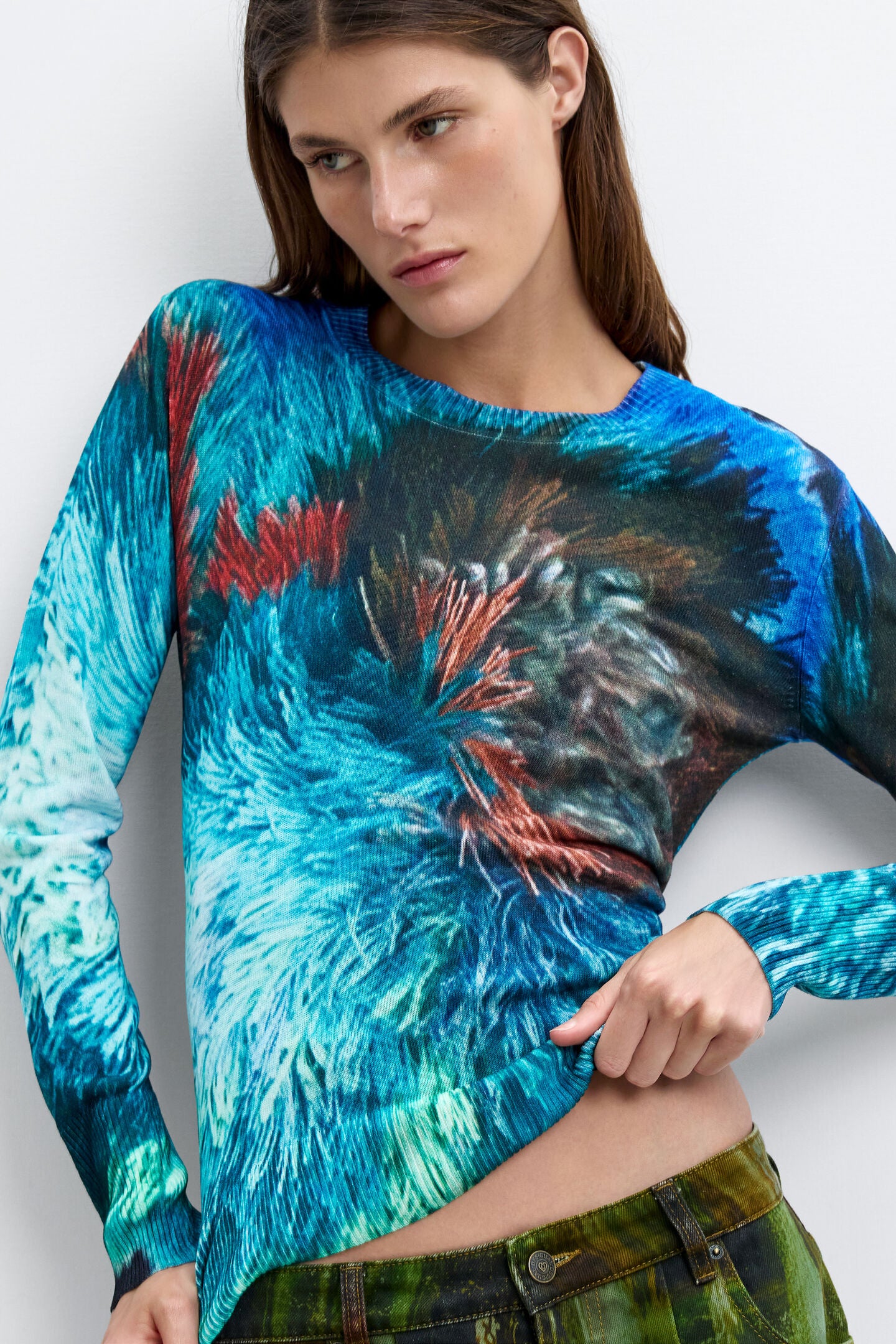 Thin Gauge Pullover